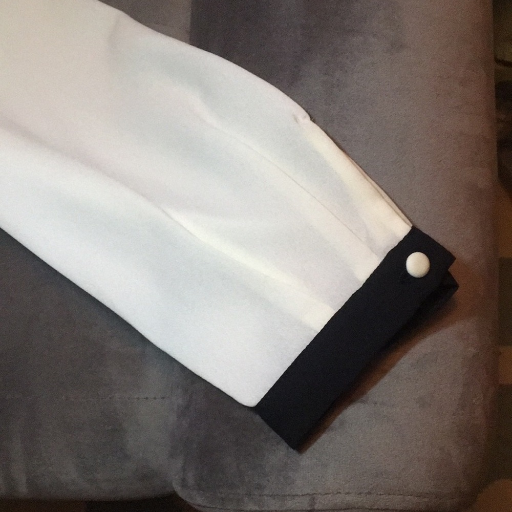 Blouse - Picture 4 of 5